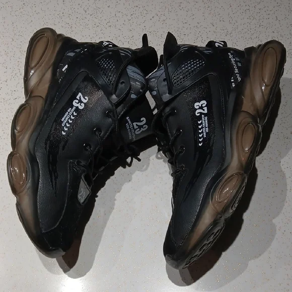 High Top Athletic Shoes With 23 Detail Sz 10 - Picture 2 of 14